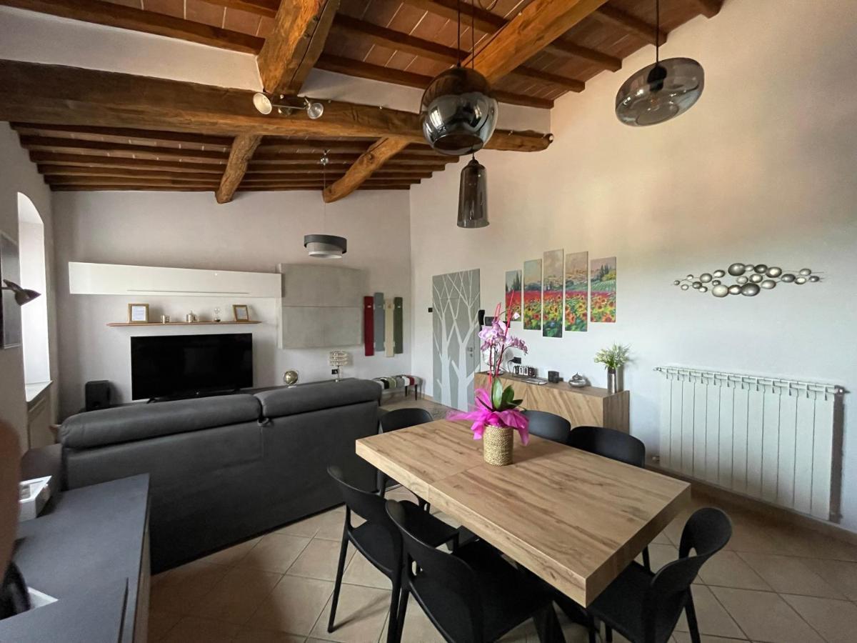 Villa La Casa In Castello Ambra Esterno foto