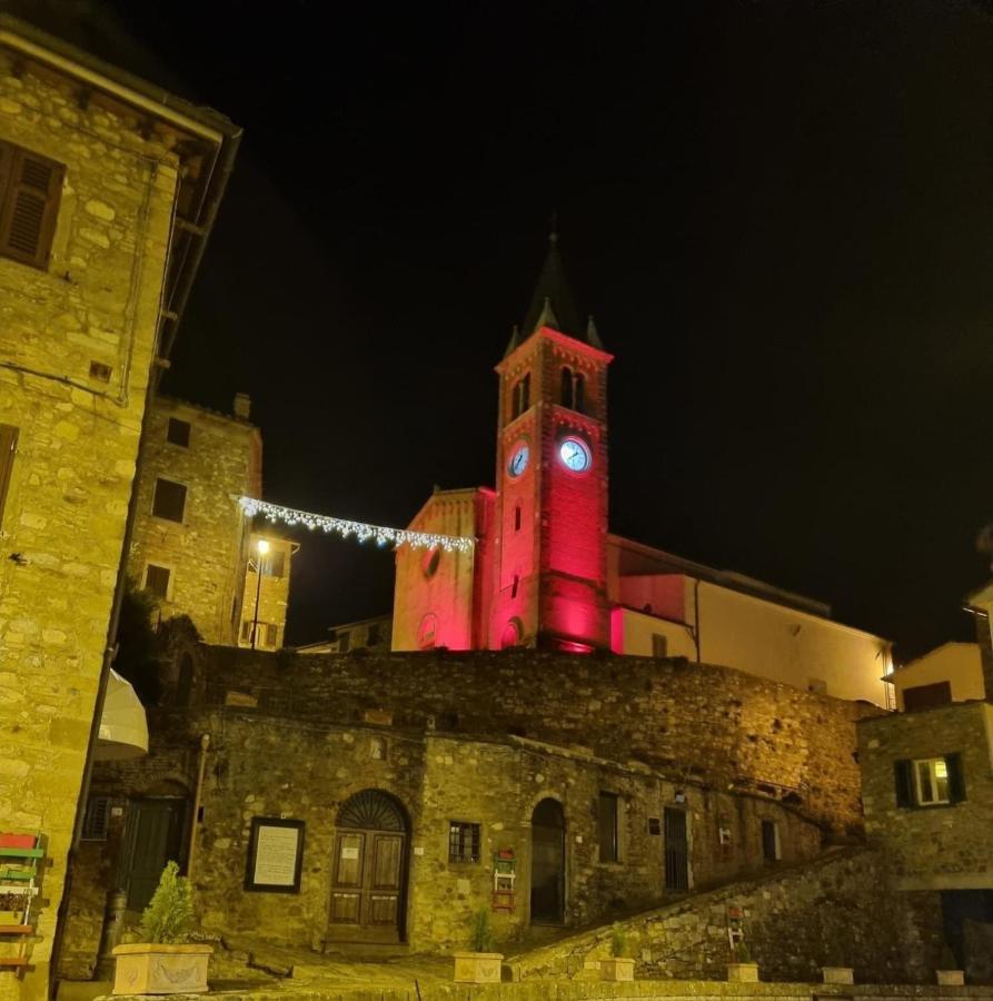 Villa La Casa In Castello Ambra Esterno foto