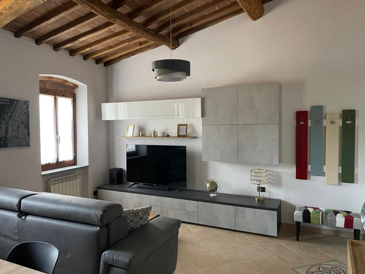 Villa La Casa In Castello Ambra Esterno foto
