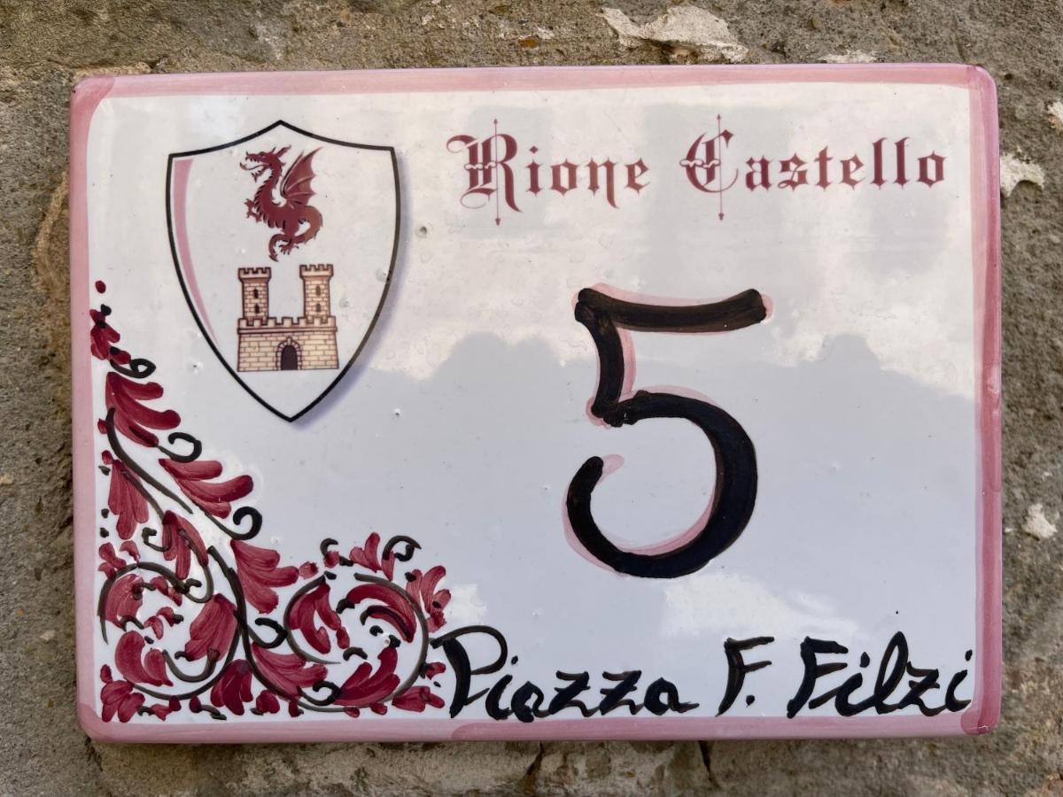 Villa La Casa In Castello Ambra Esterno foto