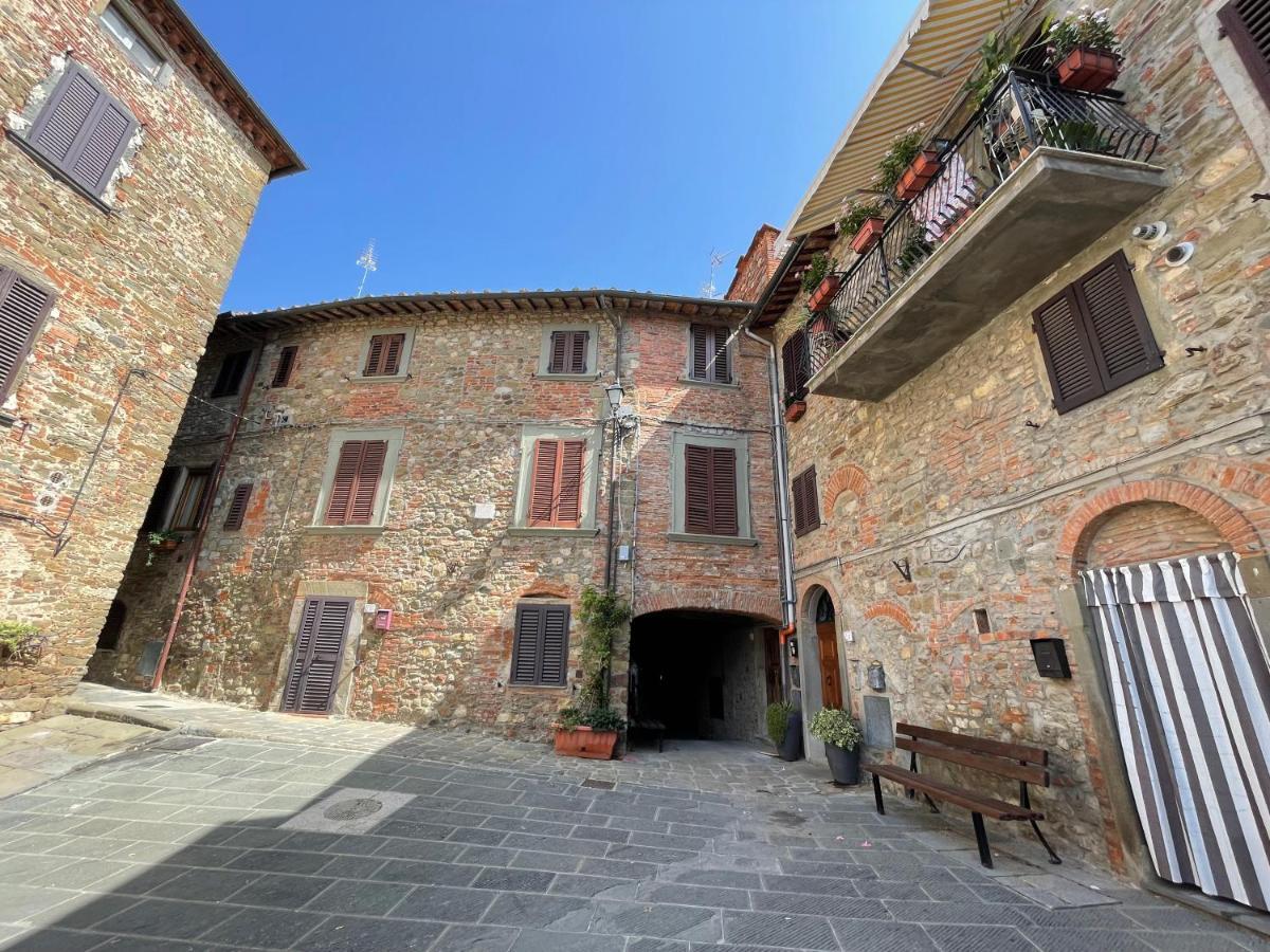 Villa La Casa In Castello Ambra Esterno foto